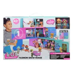 Maison L.O.L Surprise Fashion Show
