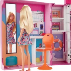 Poupee Barbie Et Coffret Dressing Deluxe
