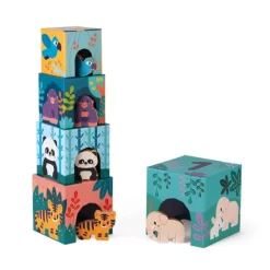 Pyramide En Carton Et Figurines En Bois - Partenariat Wwf®