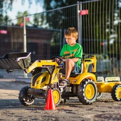 Tractopelle A Pedales Komatsu Wb93R Avec Excavatrice Et Remorque